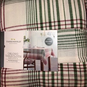 Threshold Christmas tablecloth and napkins